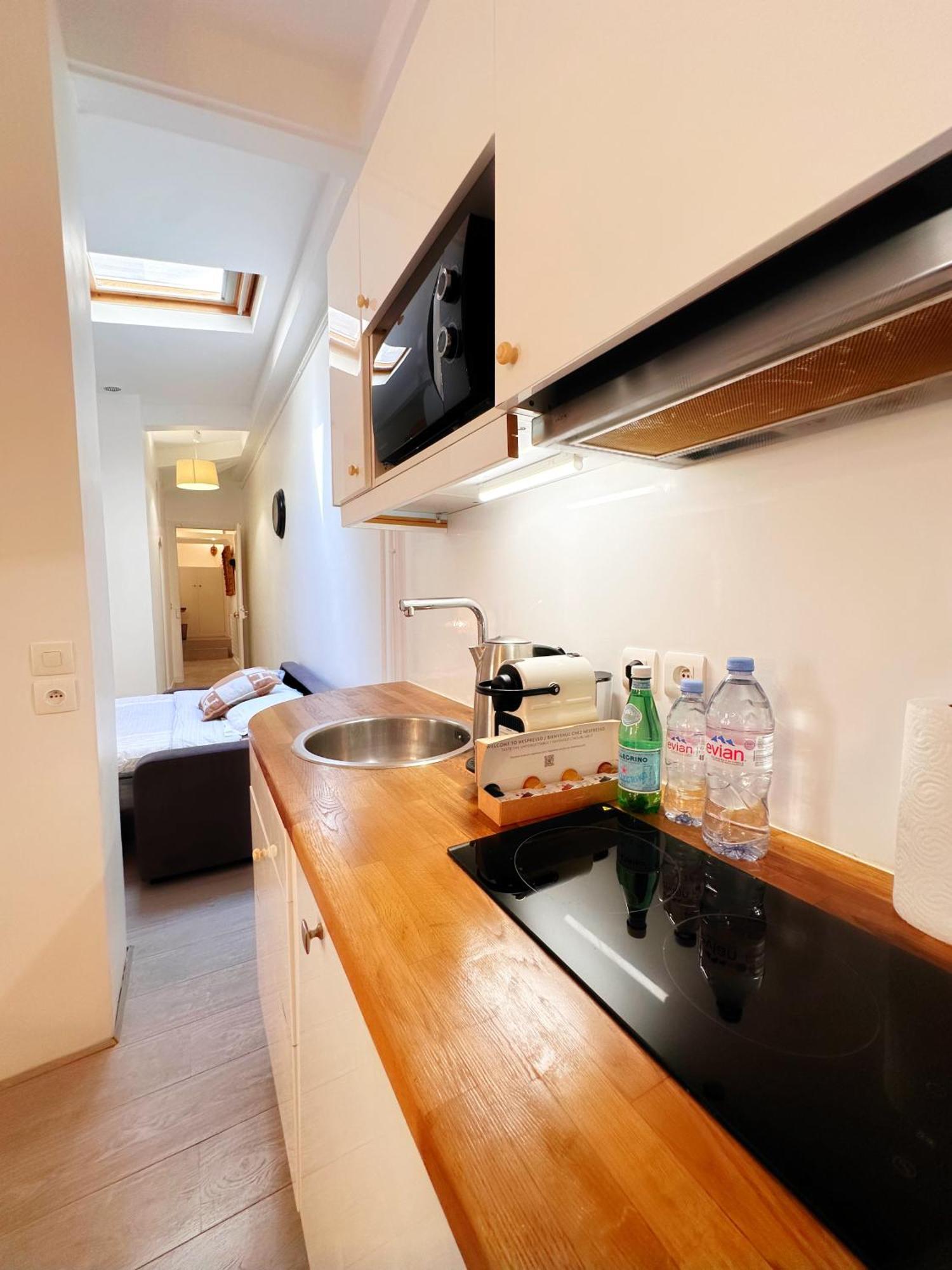 Appartement Quai De Seine Tour Eiffel Trocadero à Paris Extérieur photo